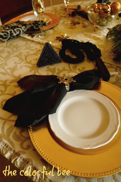New Years table setting