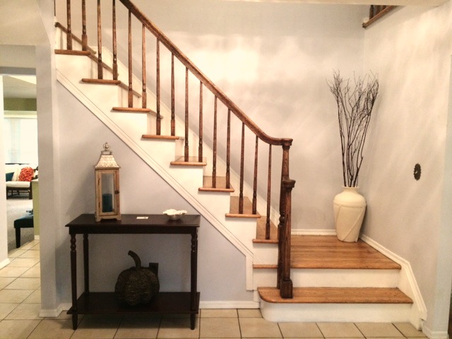 A console table is a great piece to use in an entryway.